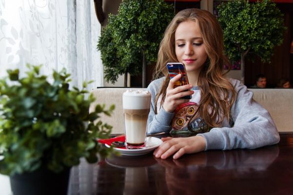 Kissavideoiden katselun edut – Kissavideot Internetissä, valtava ilmiö